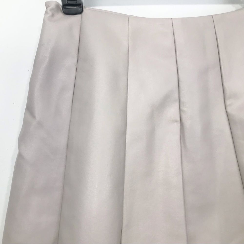 Love Riche Light Taupe Tan Faux Leather Skater Mini Skirt NEW - Picture 2 of 16